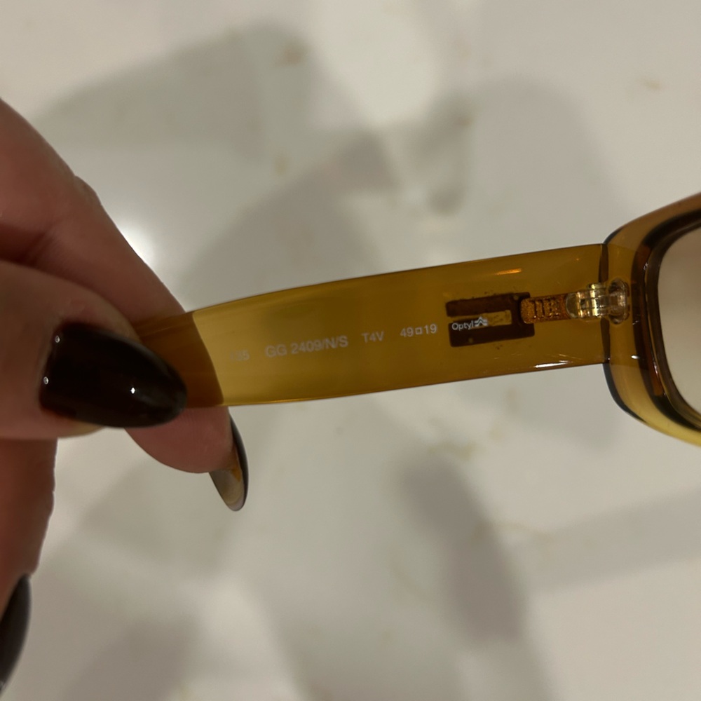 Vintage Gucci Amber-Brown Rectangular Women’s Sun… - image 5